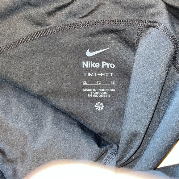 Nike  Gold and Black Leggings - Picture 4 of 4